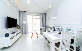 Bright - Neptun Park By Oneapartments